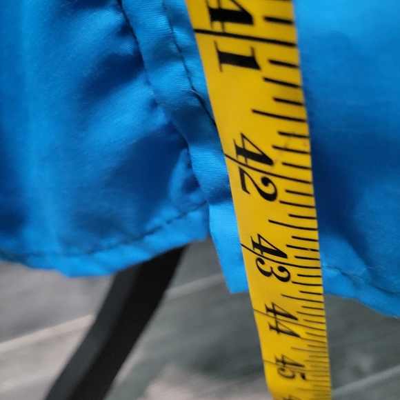 Traditional Mexican Dress turquoise floral embroidery, size Medium - Picture 5 of 5